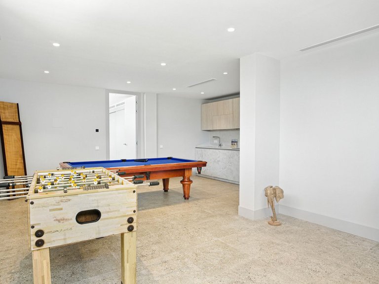 Villa for Sale in Elviria, Malaga 47