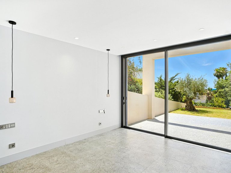 Villa for Sale in Elviria, Malaga 56