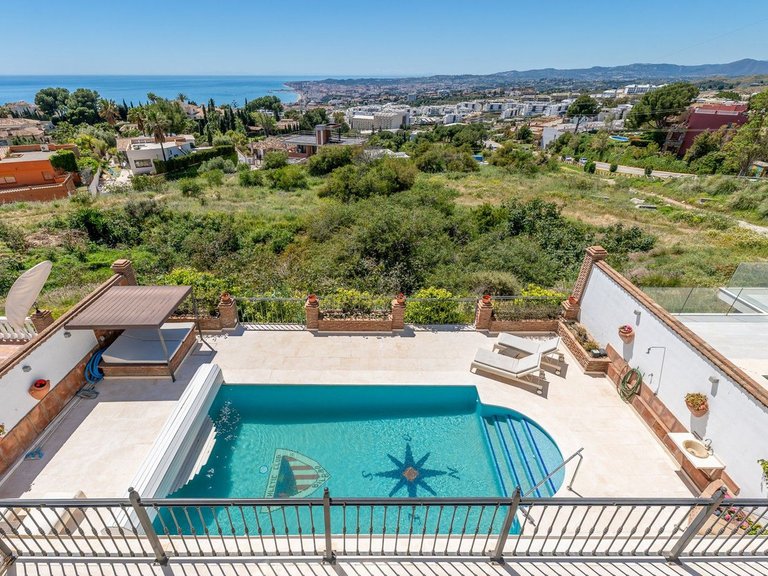 Villa for Sale in La Capellania, Malaga 2