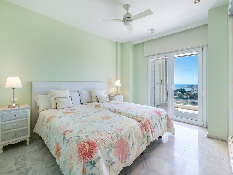 Villa for Sale in La Capellania, Malaga 22