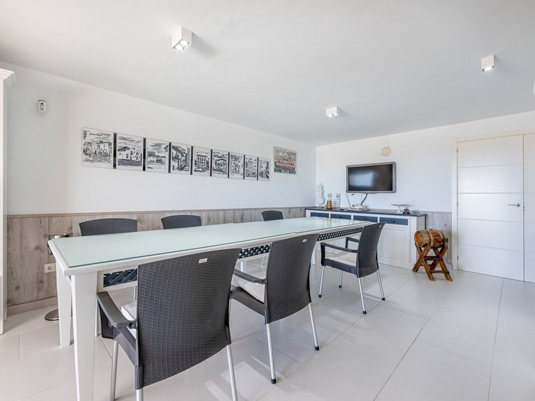 Villa for Sale in La Capellania, Malaga 45