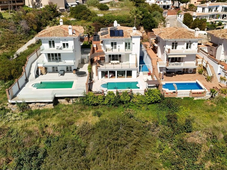 Villa for Sale in La Capellania, Malaga 50