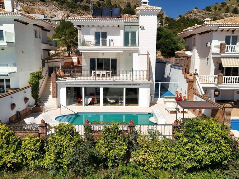 Villa for Sale in La Capellania, Malaga 54