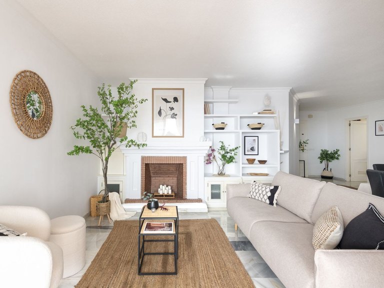 Apartment for Sale in Puerto Banús, Malaga 13
