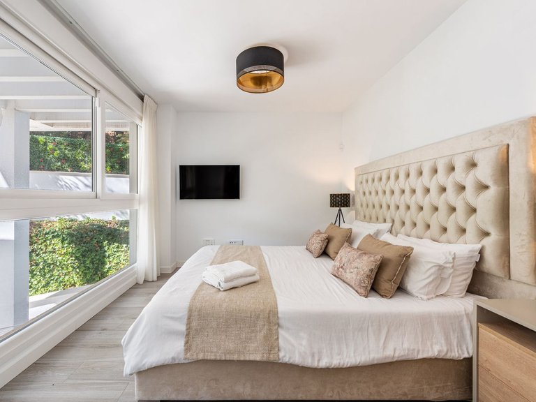 Apartment for Sale in Benahavís, Malaga 5