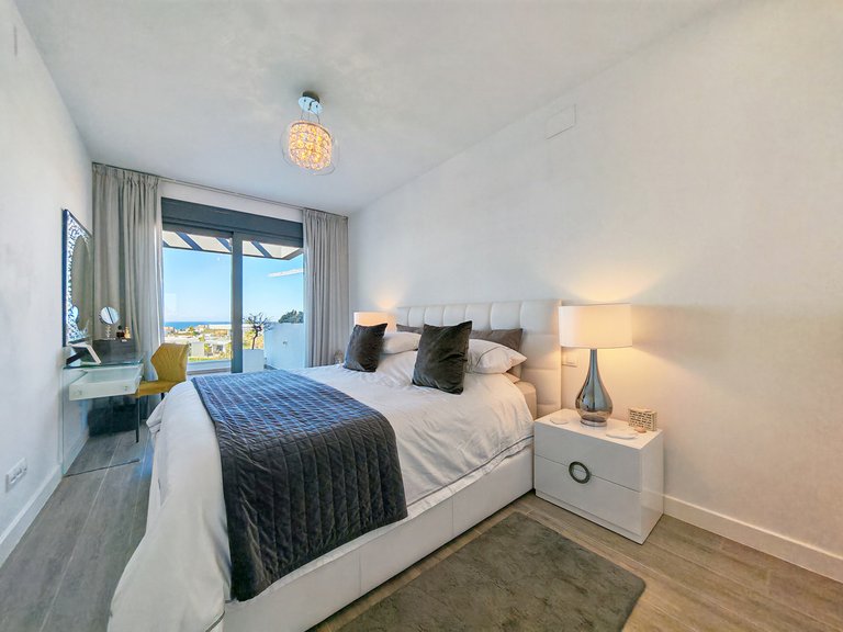 Apartment for Sale in Cabopino, Malaga 12