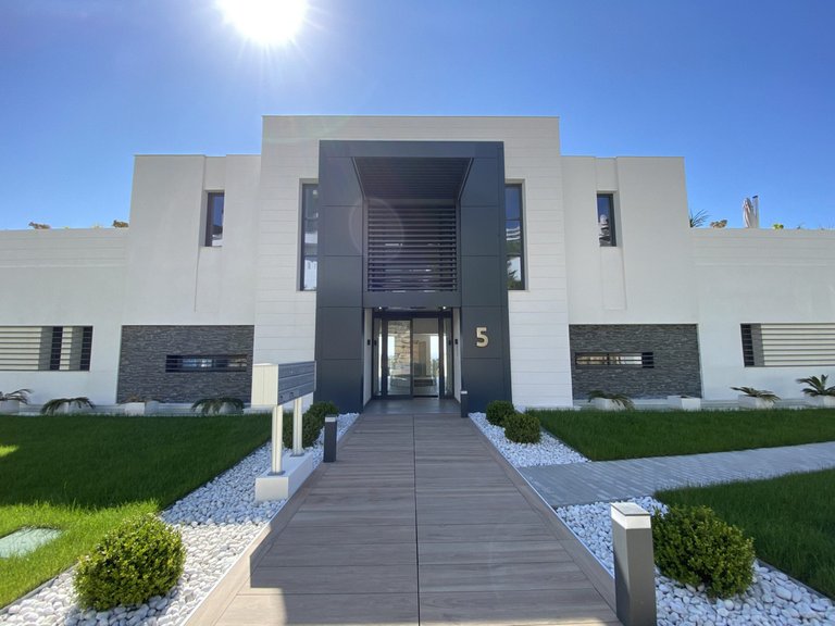 Penthouse for Sale in Benahavís, Malaga 18