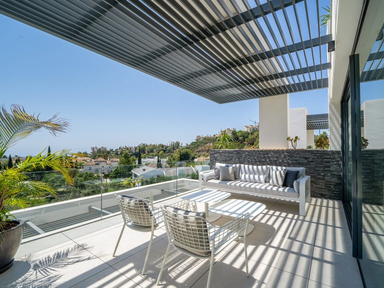 Penthouse for Sale in Benahavís, Malaga 3