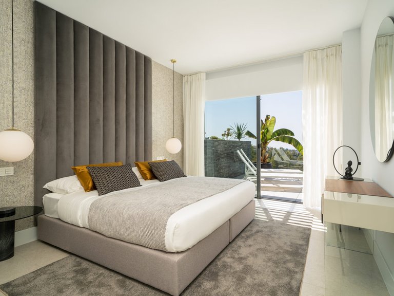 Penthouse for Sale in Benahavís, Malaga 6
