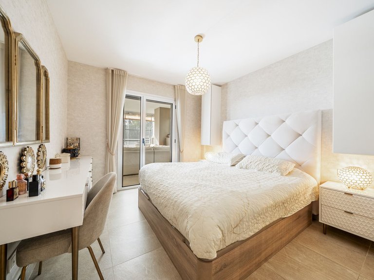 Apartment for Sale in Estepona, Malaga 25