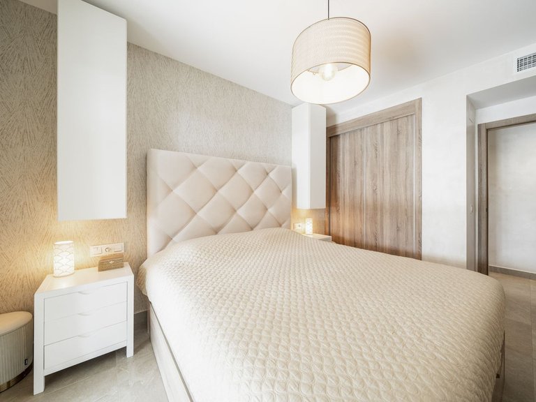 Apartment for Sale in Estepona, Malaga 6