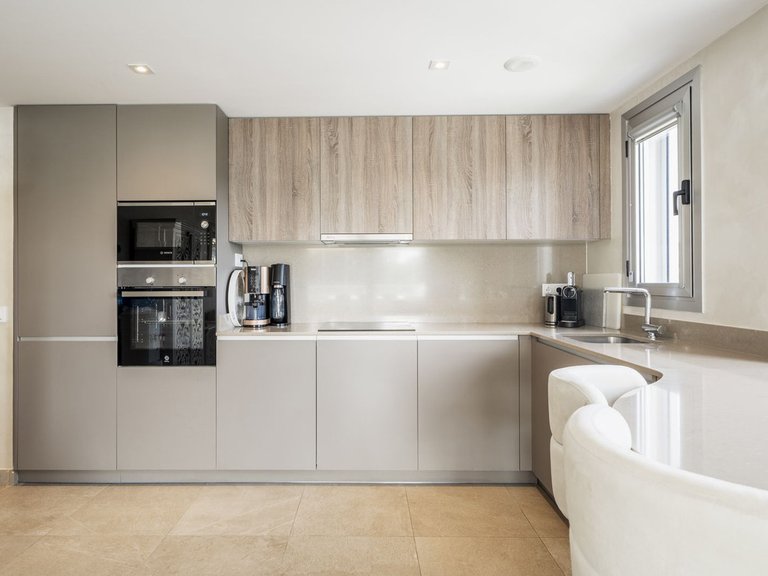 Apartment for Sale in Estepona, Malaga 8