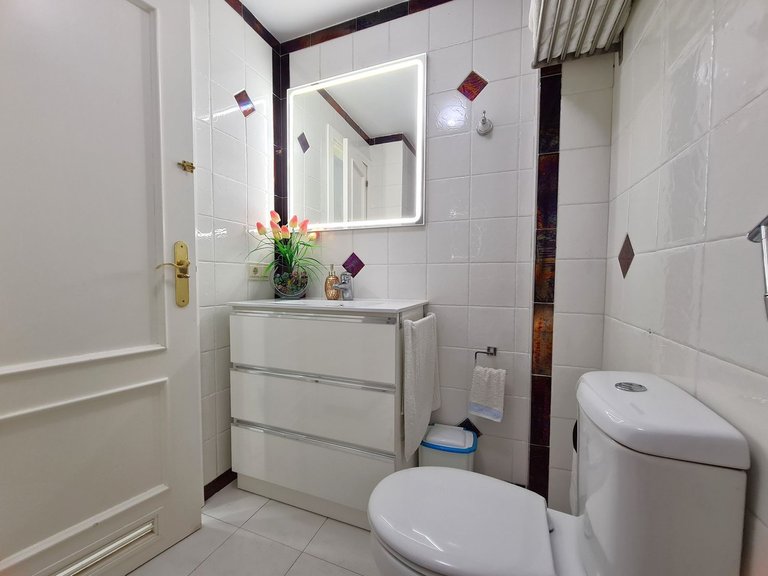 Villa for Sale in San Luis De Sabinillas, Malaga 5