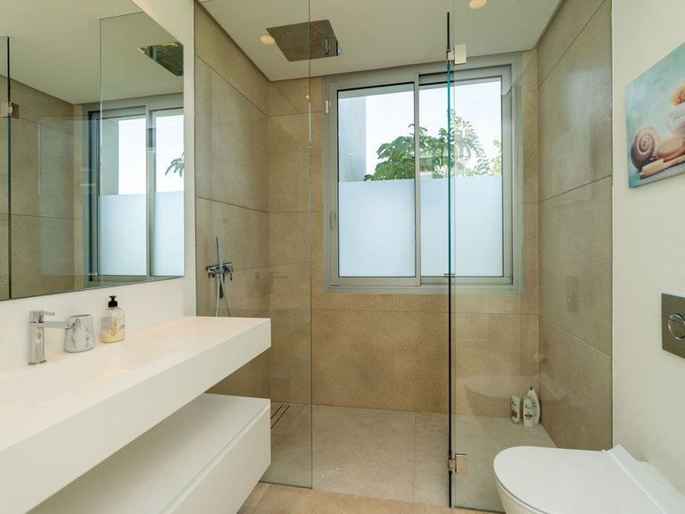 Apartment for Sale in Benahavís, Malaga 13