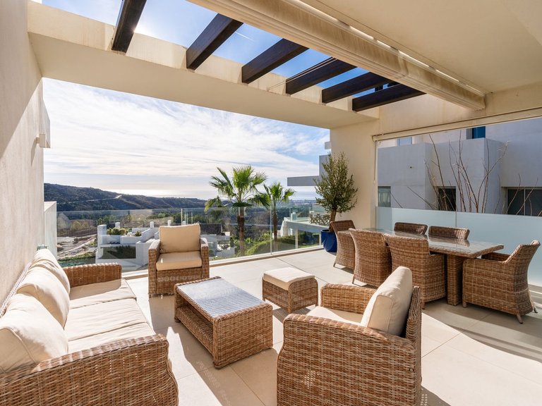 Apartment for Sale in Benahavís, Malaga 14