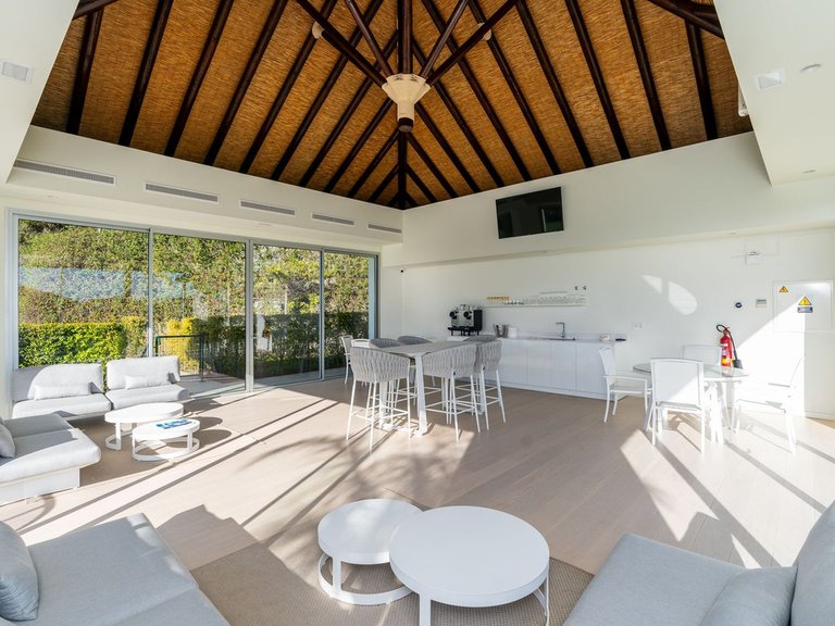 Apartment for Sale in Benahavís, Malaga 18