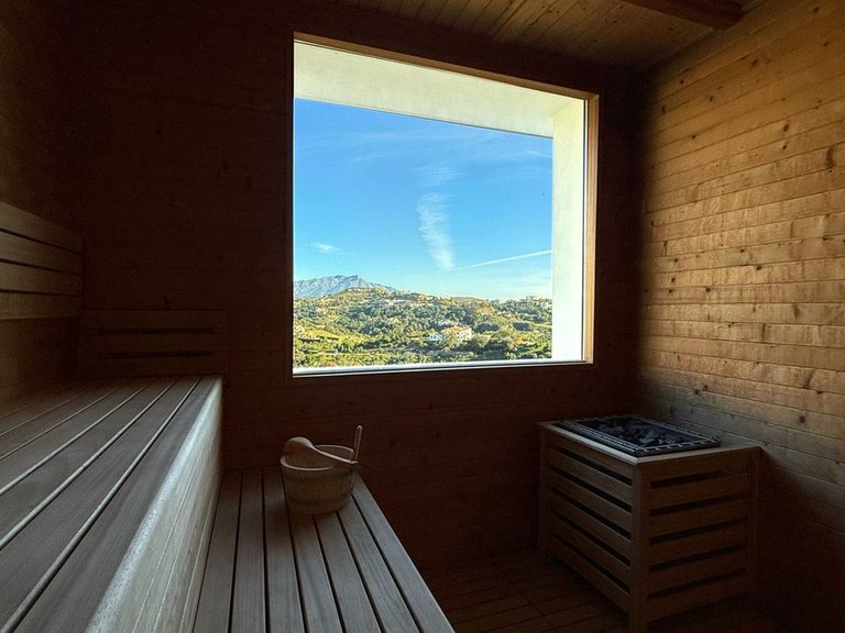 Apartment for Sale in Benahavís, Malaga 19