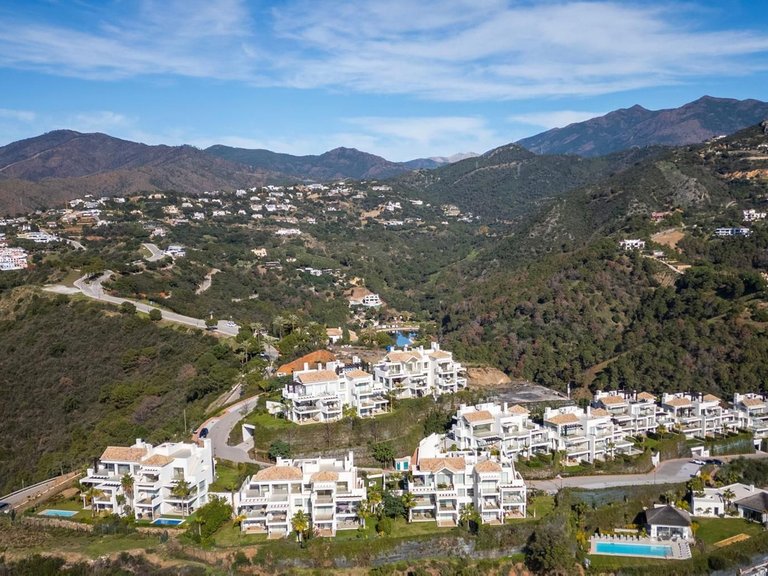 Apartment for Sale in Benahavís, Malaga 21