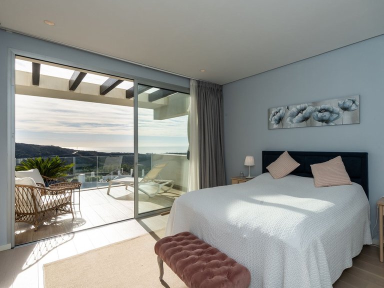 Apartment for Sale in Benahavís, Malaga 6
