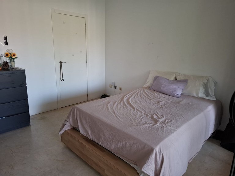 Apartment for Sale in El Paraiso, Malaga 10