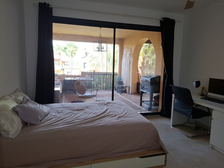 Apartment for Sale in El Paraiso, Malaga 14