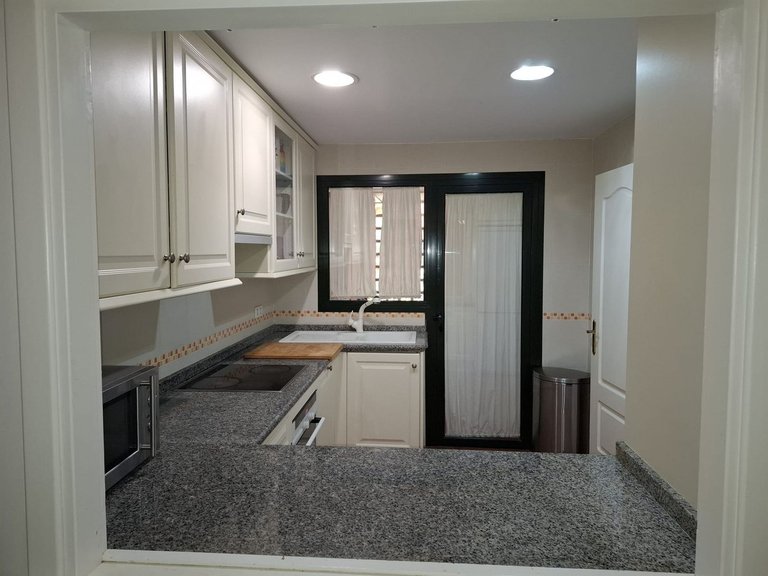 Apartment for Sale in El Paraiso, Malaga 15