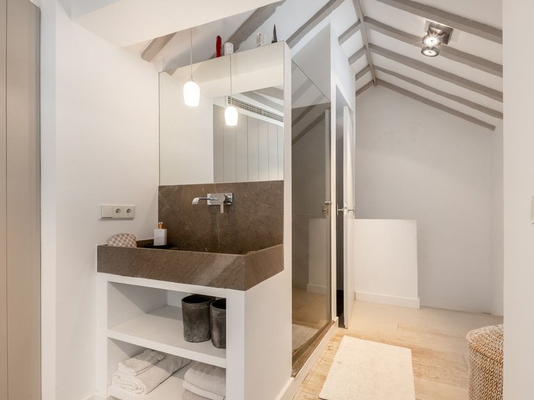 Apartment for Sale in Marbella, Malaga 7