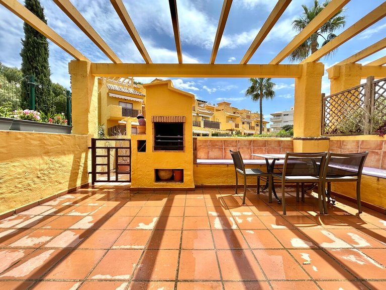Villa for Sale in Estepona, Malaga 14
