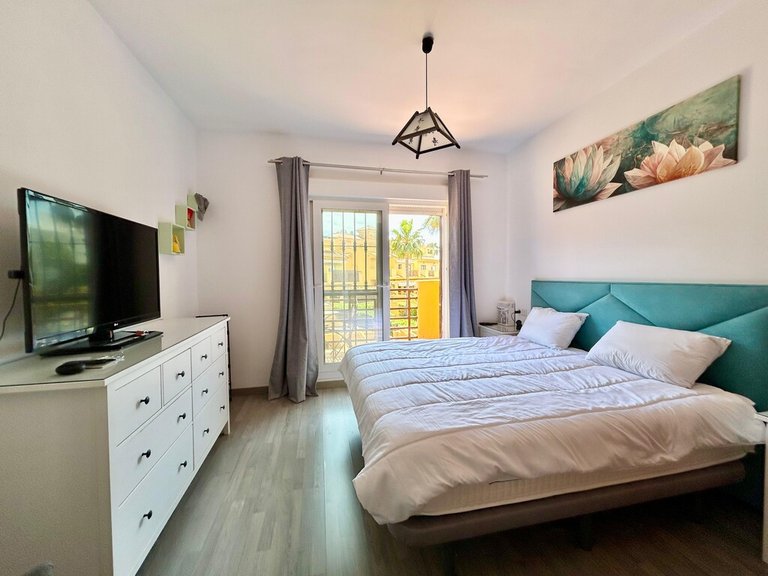 Villa for Sale in Estepona, Malaga 16