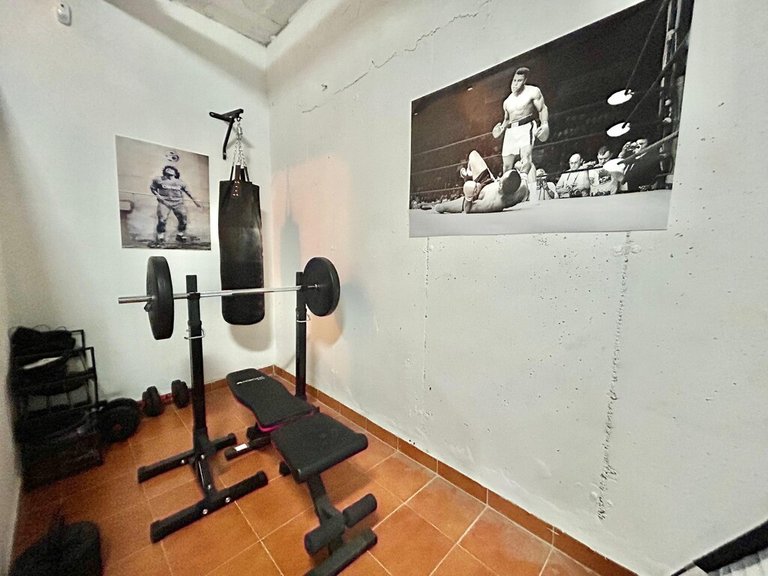 Villa for Sale in Estepona, Malaga 28