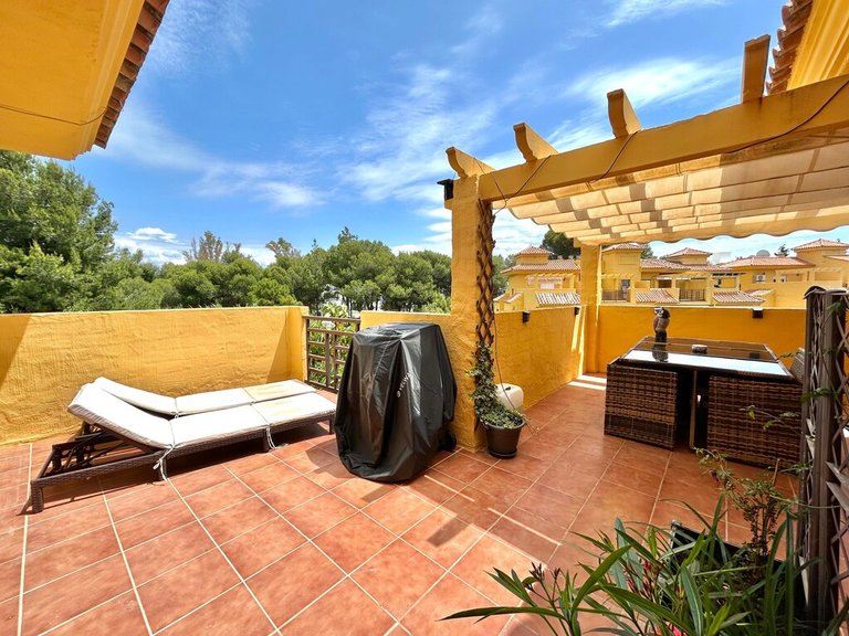 Villa for Sale in Estepona, Malaga 5