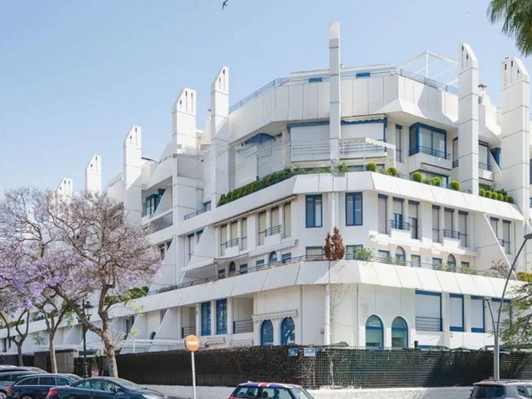 Apartment for Sale in Marbella, Malaga 1
