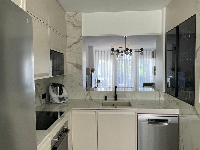 Apartment for Sale in Marbella, Malaga 12