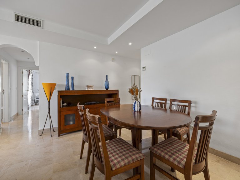 Apartment for Sale in Marbella, Malaga 11