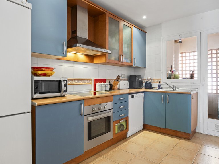 Apartment for Sale in Marbella, Malaga 12