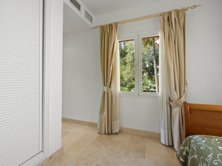 Apartment for Sale in Marbella, Malaga 21