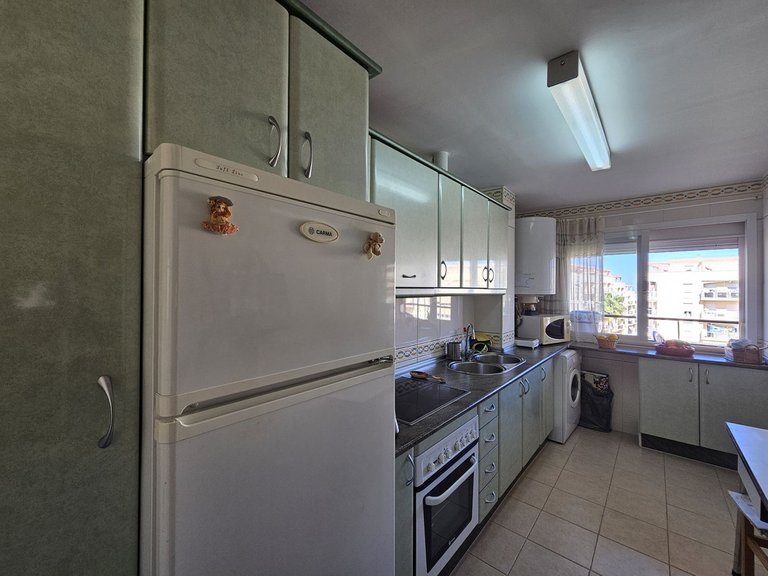 Apartment for Sale in San Luis De Sabinillas, Malaga 33