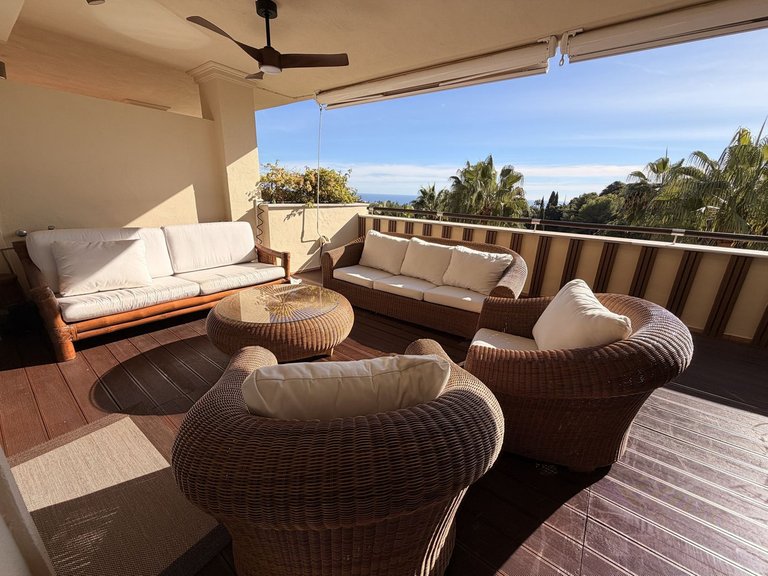 Apartment for Sale in Sierra Blanca, Malaga 1