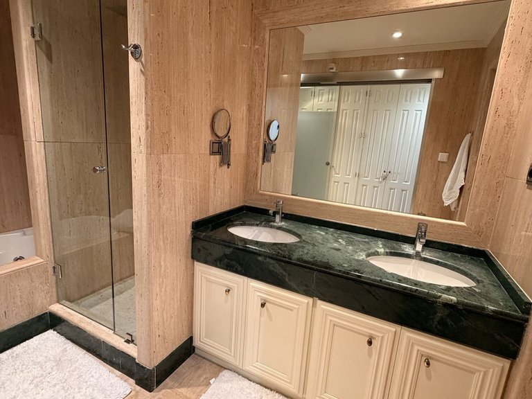 Apartment for Sale in Sierra Blanca, Malaga 13
