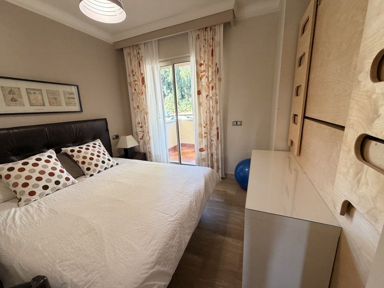 Apartment for Sale in Sierra Blanca, Malaga 14
