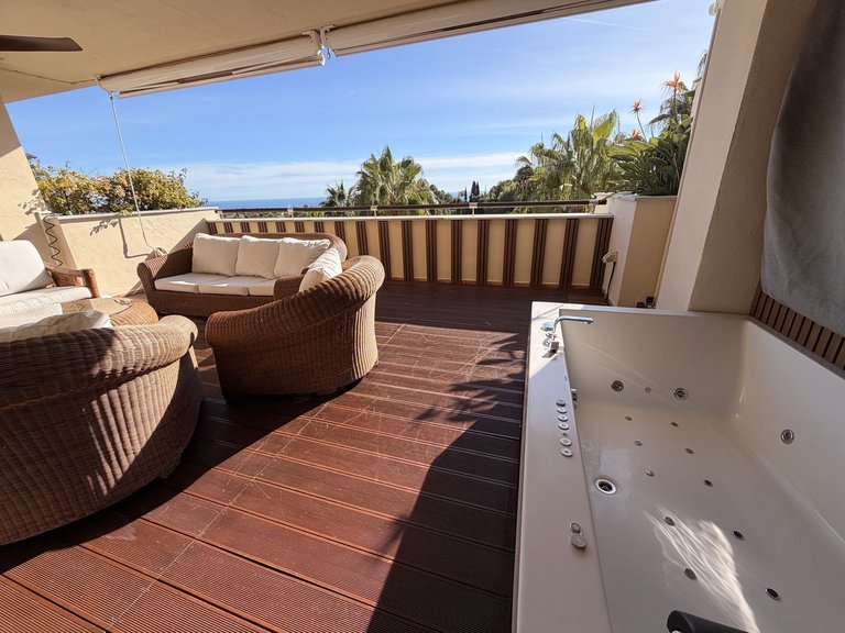 Apartment for Sale in Sierra Blanca, Malaga 2