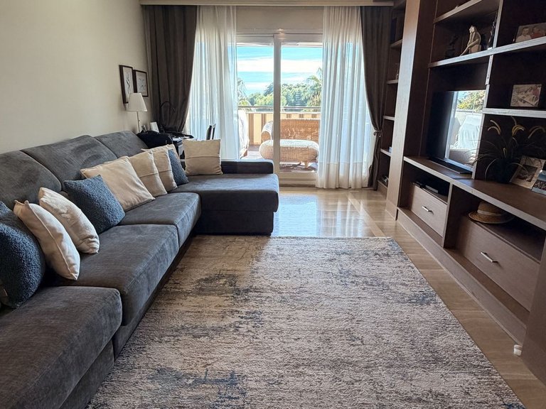 Apartment for Sale in Sierra Blanca, Malaga 3