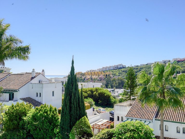 Villa for Sale in La Duquesa, Malaga 21