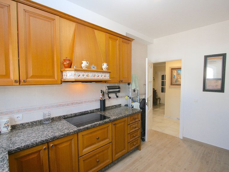 Town House for Sale in Costa del Sol Fuengirola, Malaga 25