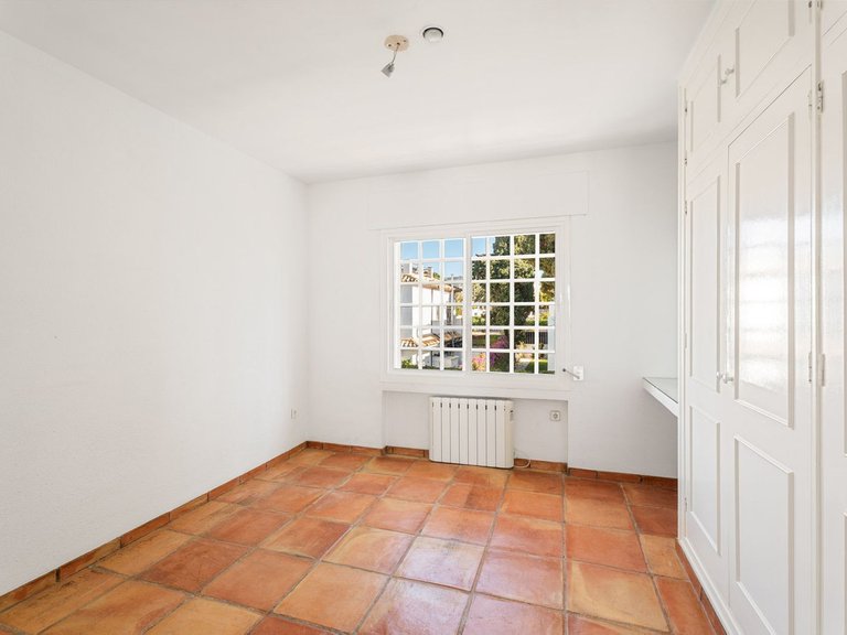 Villa for Sale in Marbesa, Malaga 19