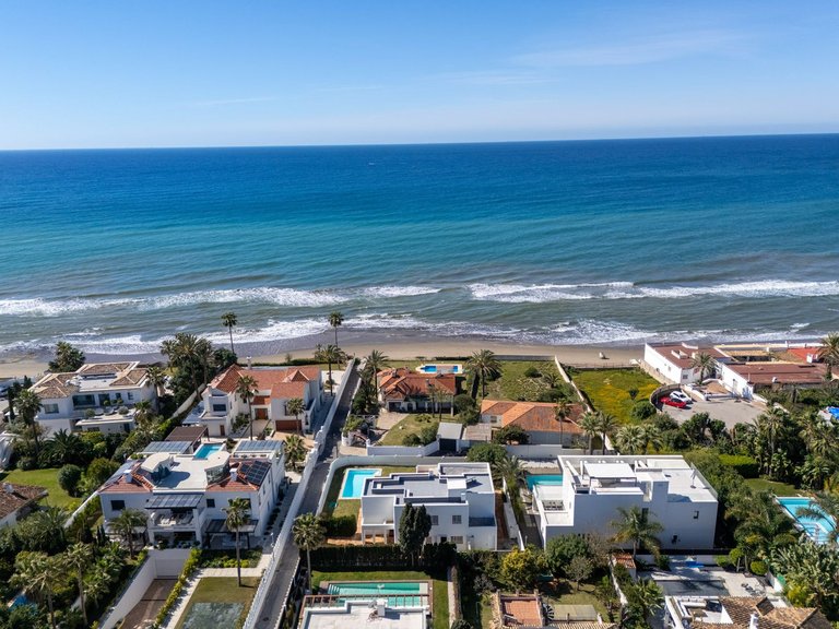 Villa for Sale in Marbesa, Malaga 6