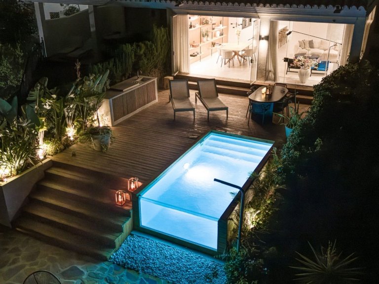 Apartment for Sale in Nueva Andalucía, Malaga 12