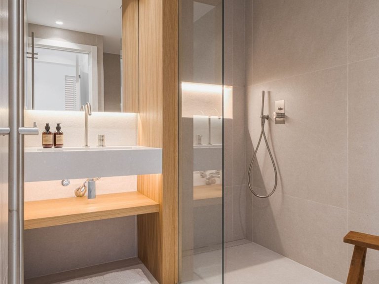 Apartment for Sale in Nueva Andalucía, Malaga 2