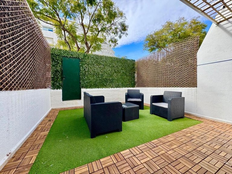 Apartment for Sale in The Golden Mile, Malaga 26