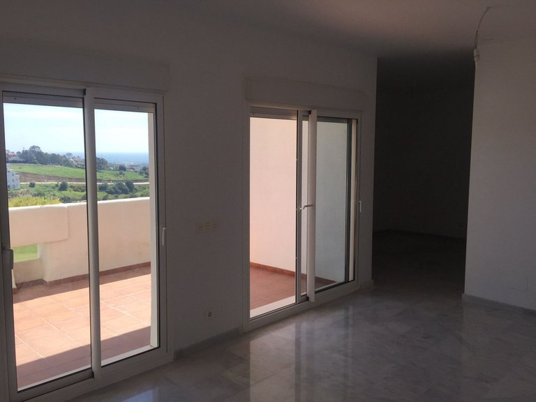 Apartment for Sale in Valle Romano, Malaga 6